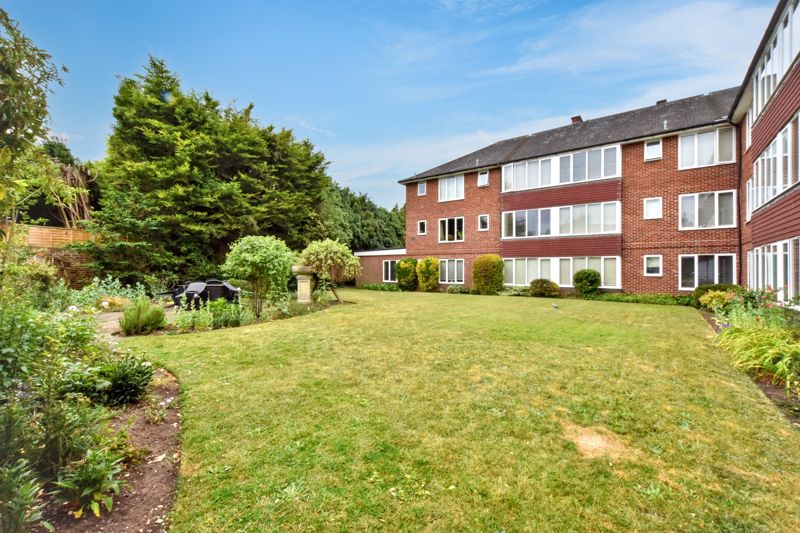 Communal Gardens- click for photo gallery